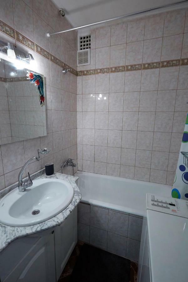 Egyetemvaros - A. Apartman Pécs Extérieur photo
